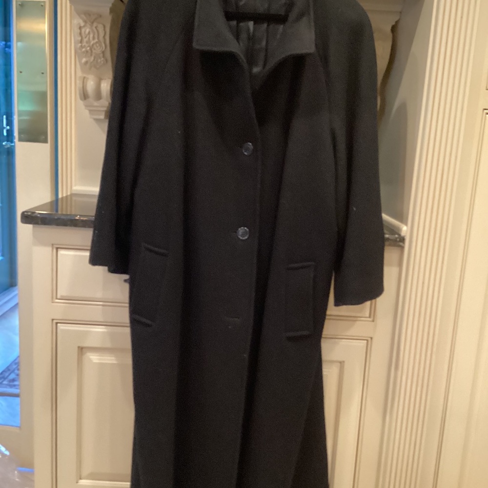 Paul Levy black maxi 100% wool coat size 12